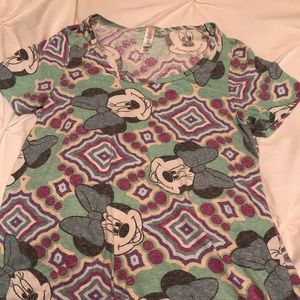 Lularoe DISNEY classic t